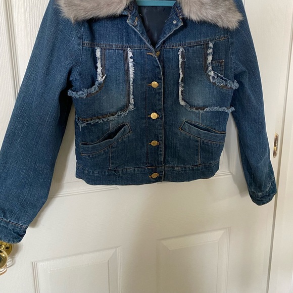 Jeans Denim Jacket Faux Fur Trim Large NWOT - Picture 5 of 8